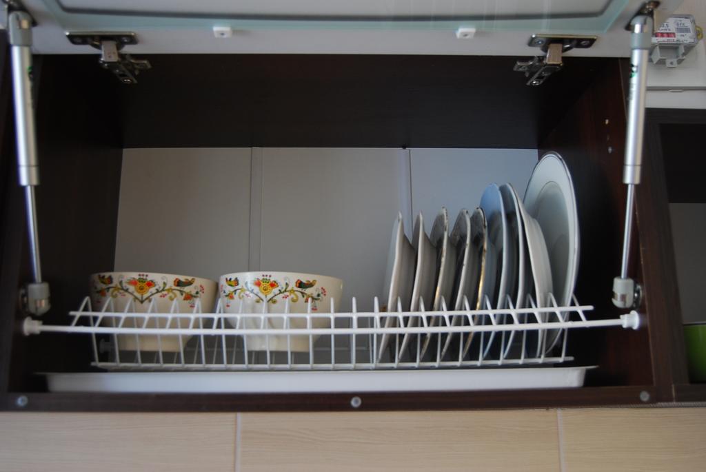 Apartment On Knyahyni Ol'Hy Street Ривне Екстериор снимка