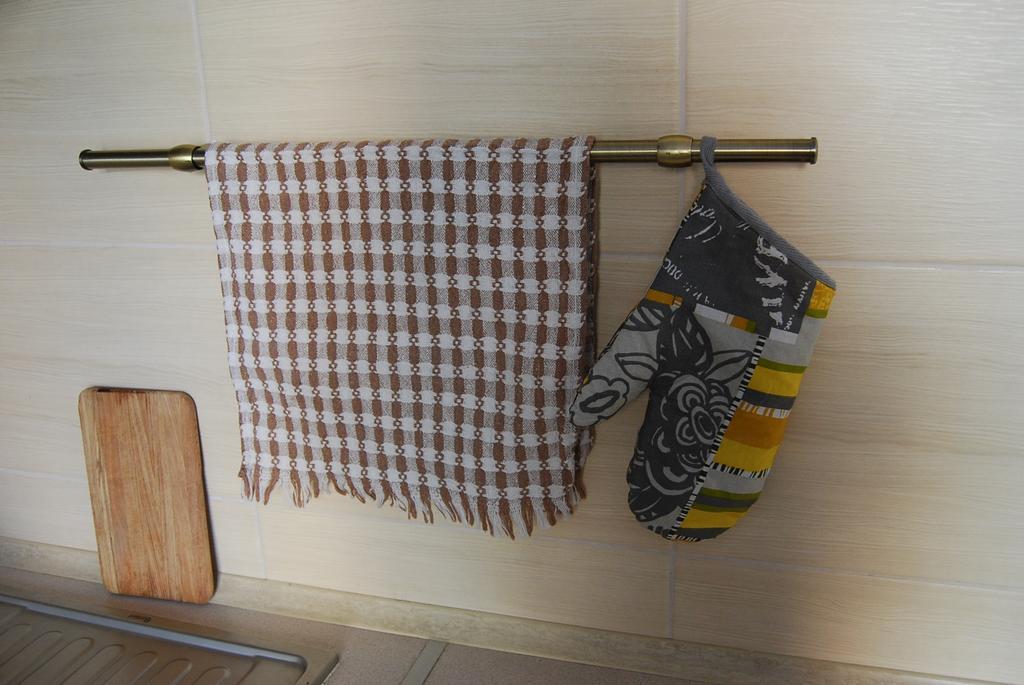 Apartment On Knyahyni Ol'Hy Street Ривне Екстериор снимка