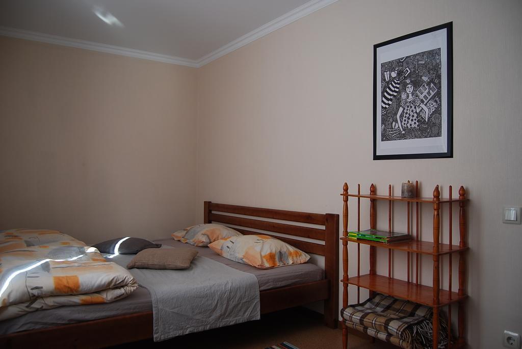 Apartment On Knyahyni Ol'Hy Street Ривне Екстериор снимка